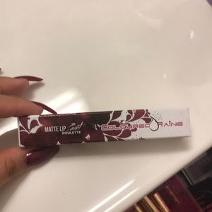Matte liquid lipstick